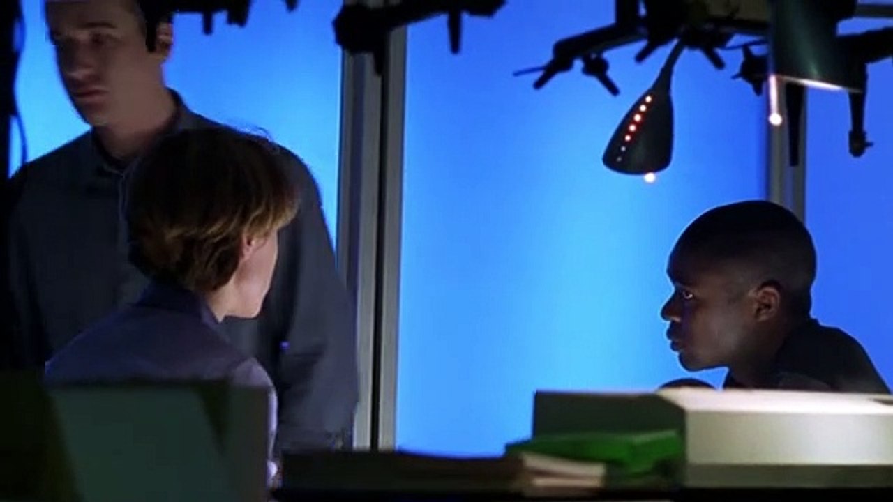 Spooks - Im Visier des MI5 Staffel 1 Folge 6 HD Deutsch