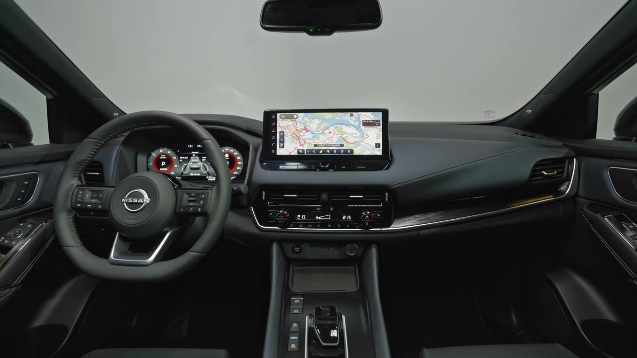 Der neue Nissan Juke Hybrid - Aufgewertetes Interieur