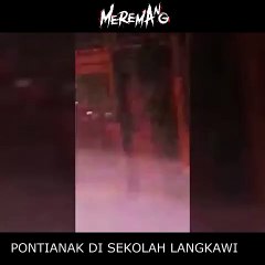 Pontianak Mengilai Dalam Sekolah. Biar Betul!