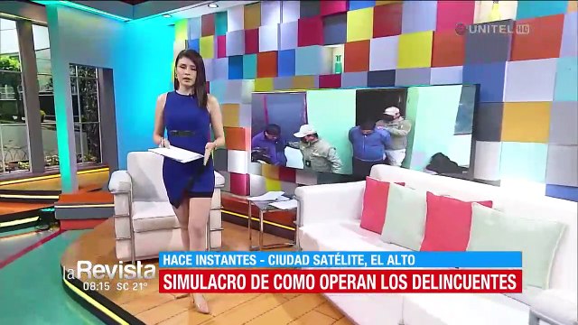 Los denominados “jaladores de cartera” roban a plena luz del día y con ayuda de vehículos en La Paz y El Alto