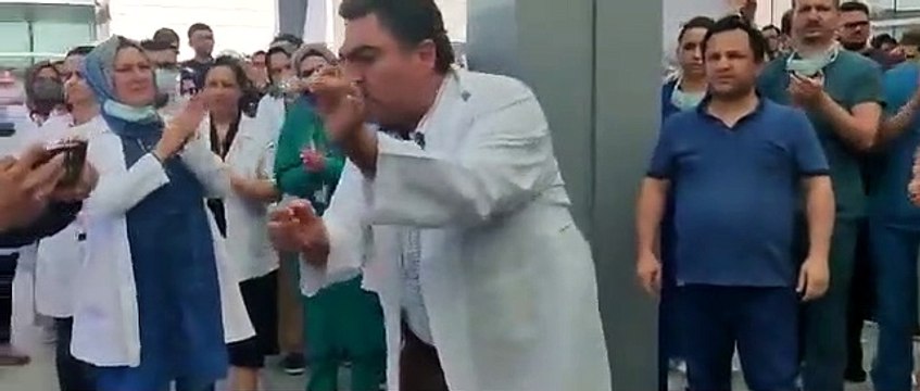 Hekim Ekrem Karakaya'nın öldürülmesine tepki: İnsanlar nasıl silahla buraya girebiliyor; bunun hesabını kim verecek?