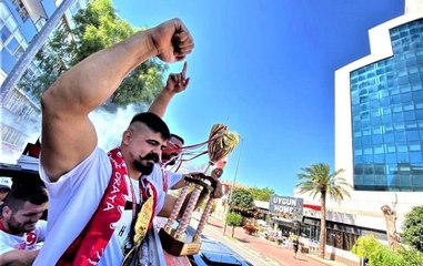 Son dakika haberi! Kırkpınar'da başpehlivanlığı kazanan Cengizhan Şimşek, memleketi Antalya'da coşkuyla karşılandı