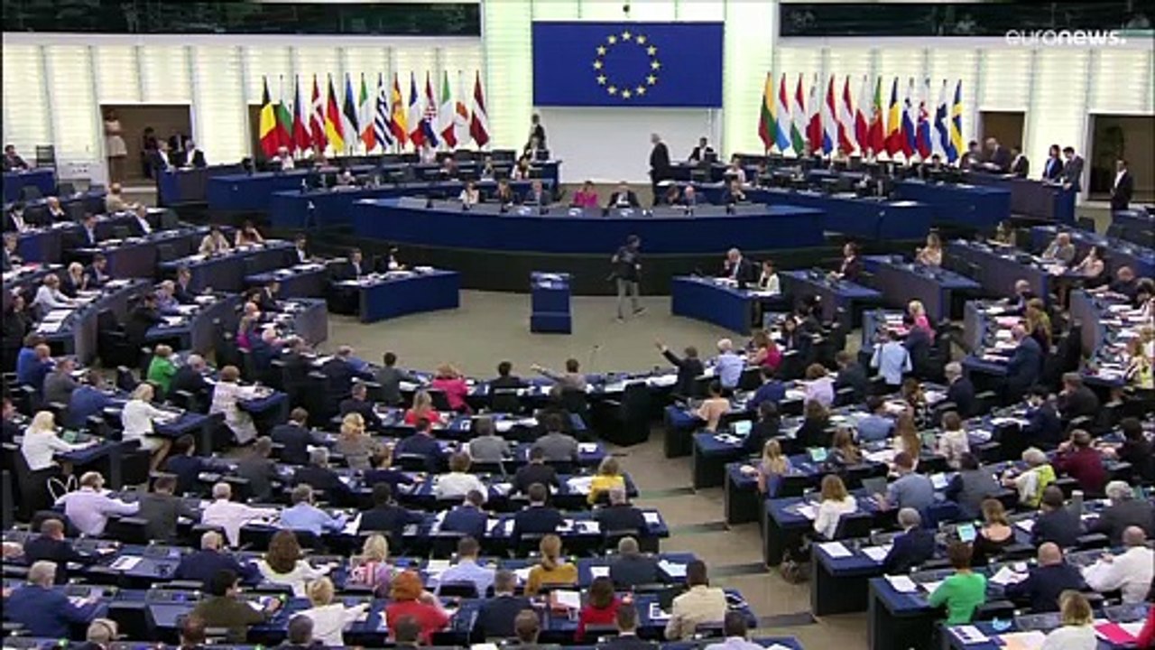 Parlamento Europeu aprova rótulo "verde" para gás e energia nuclear