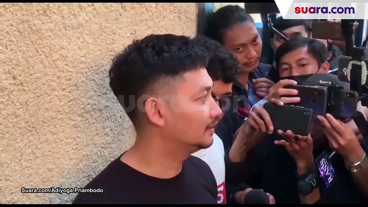 Dituding Numpang Tenar karena Rilis Lagu di Tengah Proses Cerai dengan Dewi Perssik, Ini Kata Angga Wijaya