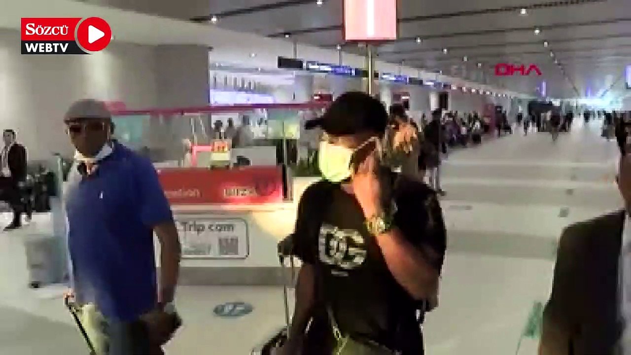 Beşiktaş'ın yeni transferi Jackson Muleka, İstanbul'a geldi