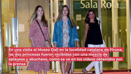 ¿Por qué las abuchearon? Así recibieron a la princesa Leonor y la infanta Sofía en evento real