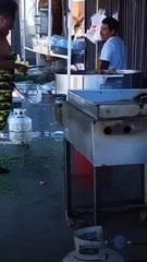 Mujer ataca a vendedora hispana por un burrito en Los Ángeles