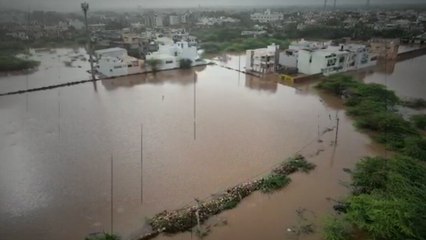 Gujarat Rains: भारी बारिश की वजह से पानी में डूबा गिर सोमनाथ का पूरा इलाका