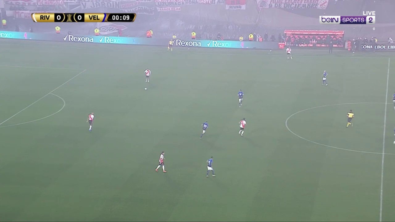 River Plate v Velez Sarsfield
