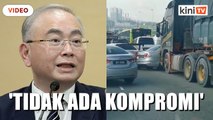 Lori rempuh kenderaan di Tambak Johor, menteri janji tindakan tegas