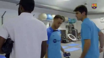 Así ha conocido Kessié a sus nuevos compañeros / FCB