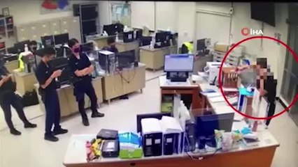 Girdiği karakolda bomba patlattı, ağır yaralandı