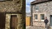 Un Écossais achète un cottage abandonné dans son village et le transforme en une adorable “tiny house”