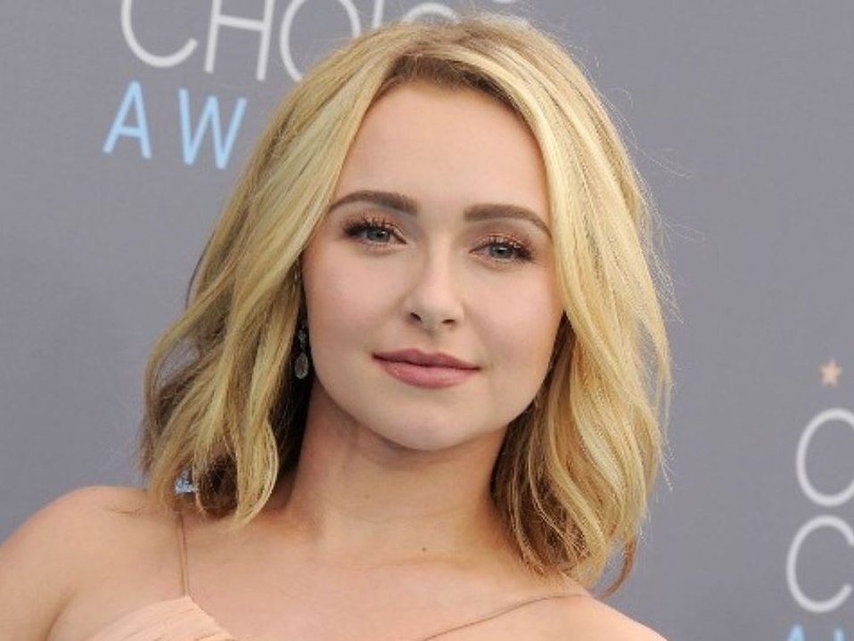 Hayden panettiere hat nur "mit einem schluck alkohol funktioniert"