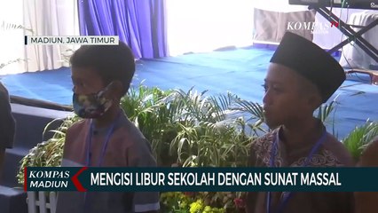 Mengisi Libur Sekolah Dengan Sunat Massal