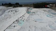 Pamukkale'de 9 günlük tatil bereketi yaşanıyor