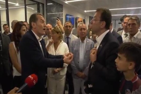İBB Başkanı İmamoğlu ile Zeytinburnu Belediye Başkanı Aksoy kameralar önünde birbirine girdi