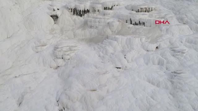 PAMUKKALE'DE OTELLERDE DOLULUK ORANI YÜZDE 70'E ULAŞTI