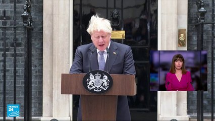 رئيس الوزراء البريطاني جونسون يستقيل من منصبه