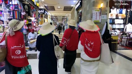 شاهد: نساء عربيات يؤدين مناسك الحج دون محرم