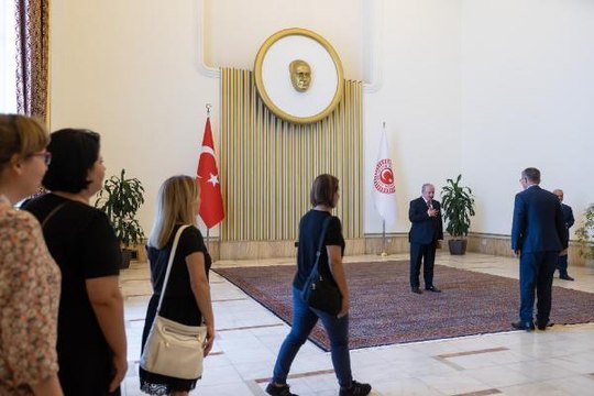 Meclis Başkanı Şentop Özlük haklarından yararlanması beni rahatsız ediyor - 1