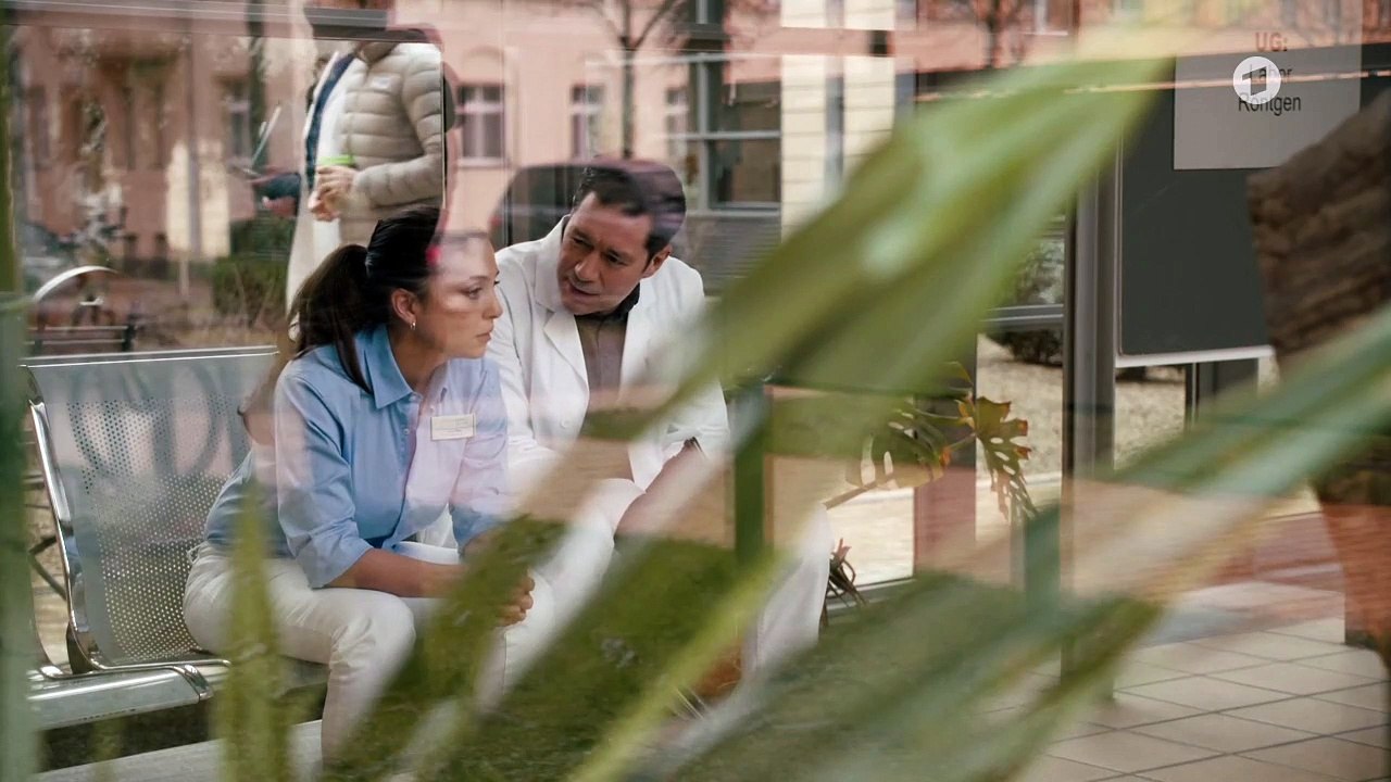 In aller Freundschaft - Folge 980: Halbe Wahrheiten