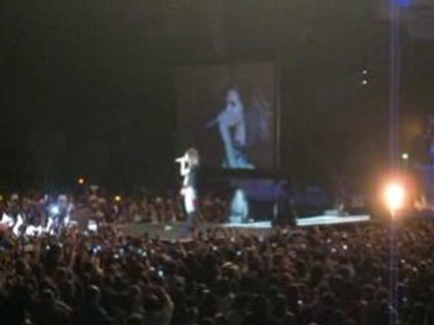 Tokio Hotel Dijon mars 2008 Intro durch den Monsun