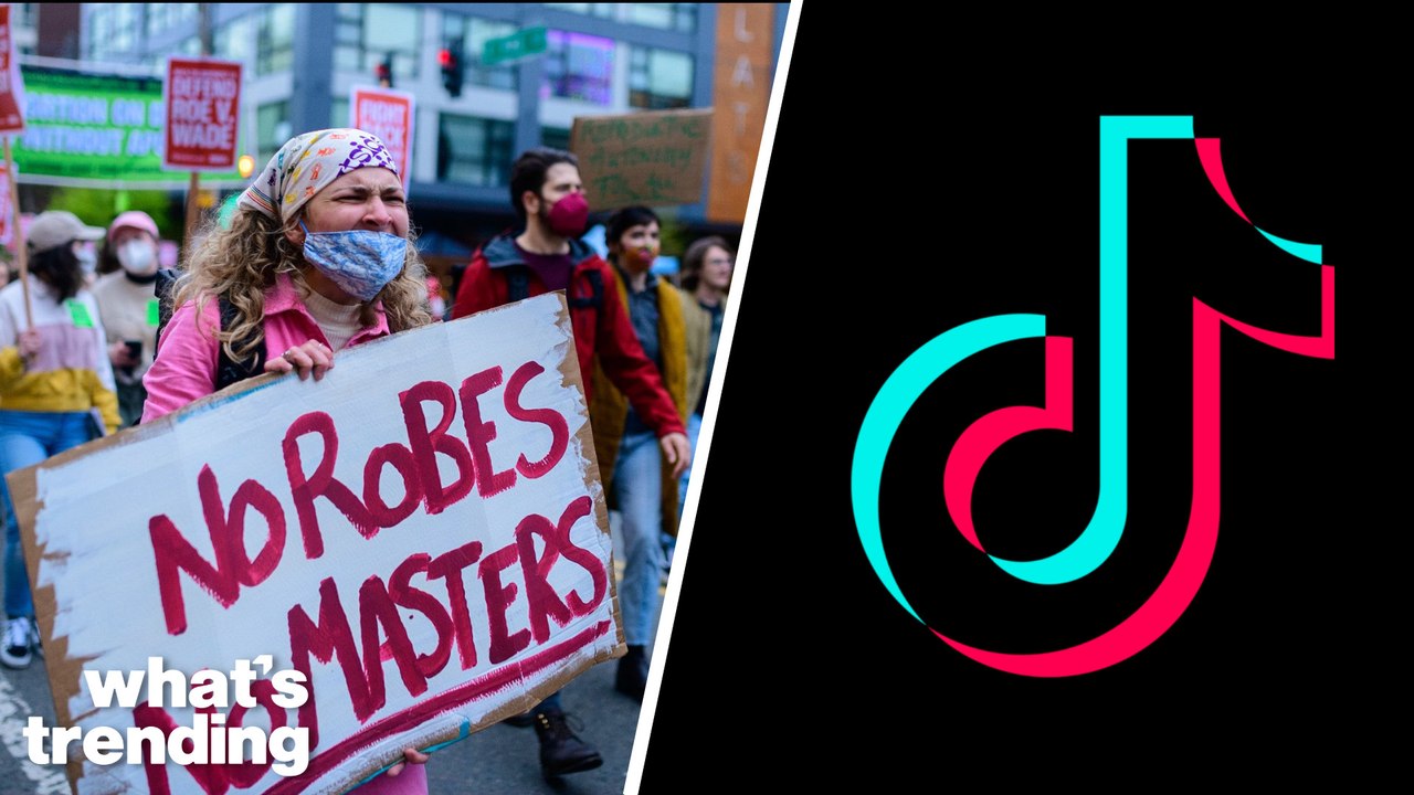 Roe V. Wade Reversal Protesters Wear Pink and Black on July 4th