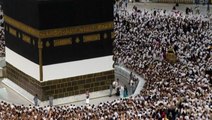 Pilgrimage to Mecca begins in Saudi Arabia