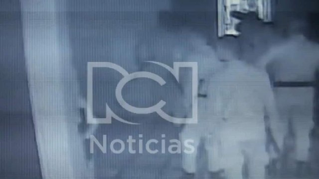 Exclusivo: video de guardias desesperados por salvar la vida de un preso quemado en Tuluá