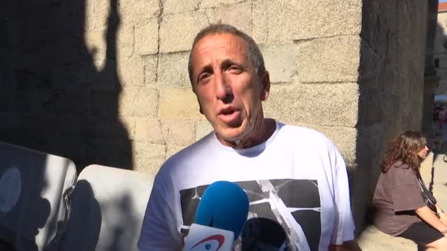 La catedral de Santiago impone la mascarilla obligatoria para entrar al templo