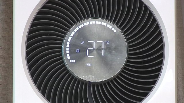 전력 수요 이미 역대 최대치 경신...수급 비상 우려도 / YTN