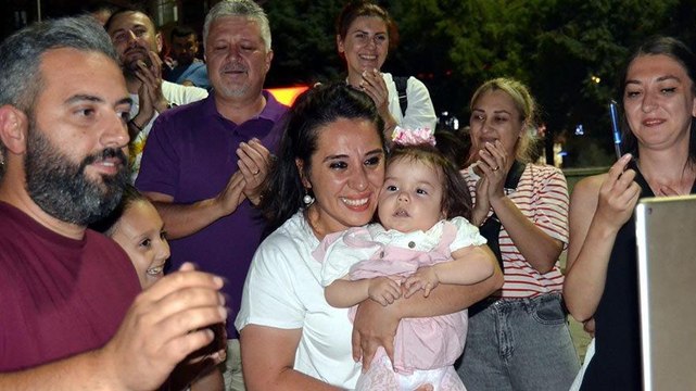 İdil Ayşe için gerekli para toplandı, davullu zurnalı kutlama yapıldı