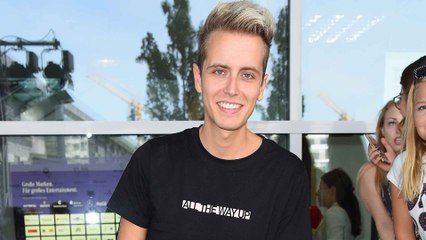 Fotos beweisen: Julian Claßen im Liebesurlaub!