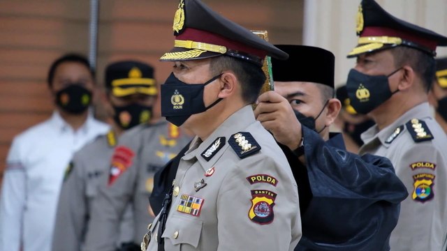 Kapolda Banten Pimpin Upacara Sertijab PJU dan Kapolres Cilegon Polda Banten