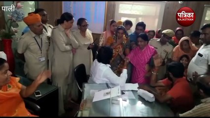 Watch Video : पार्षद खूशबू सोनी व सभापति रेखा भाटी में तकरार, बुलानी पड़ी पुलिस