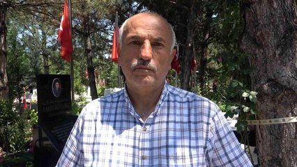 15 Temmuz şehidi PÖH Hakan Yorulmaz'ın babası: "Türk milleti ve İslam alemi için canlarını feda ettiler"