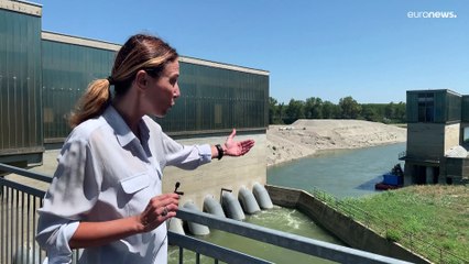 En la ciudad italiana de Boretto donde antes fluía el río Po, ahora solo hay tierra seca agrietada