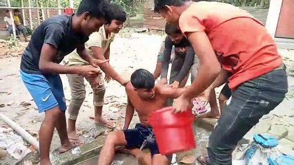 গোসলের নানির খালি ঘর