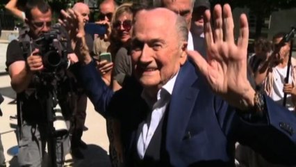 Fifa, Blatter e Platini assolti dall'accusa di frode in Svizzera