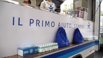 A Bari un food truck con cento pasti per i senza dimora