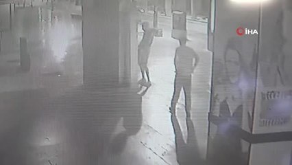 Son dakika haber | Romalı heykelini benzin dökerek yakan şahıs gözaltına alındı