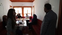 Çubuk Belediye Başkanı Demirbaş, Aile Destek Merkezini ziyaret etti