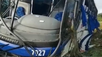 Cuatro muertos y 27 heridos tras volcamiento de bus que cubría la ruta Bogotá-Cartagena