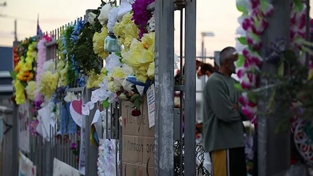 Más tiroteos masivos que días del año: La crisis de armas en EE.UU.