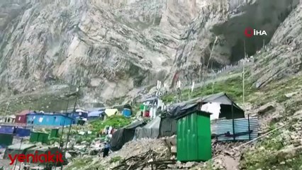 Hindistan’da sel felaketi: 15 ölü, 50 kayıp