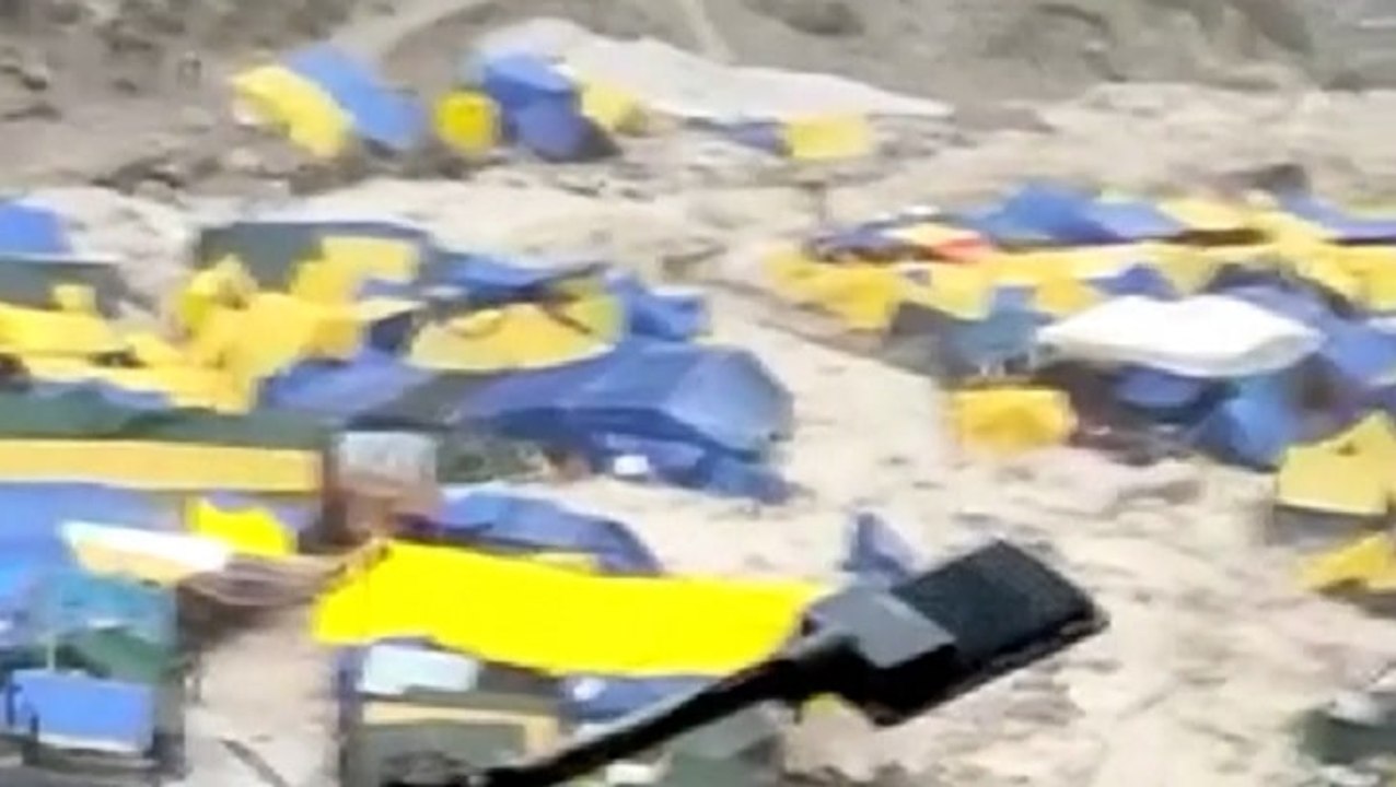 Cloudburst causes deadly flooding in India