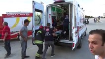 Son dakika haberi... Konya'da iki otomobilin çarpıştığı kazada 15 kişi yaralandı