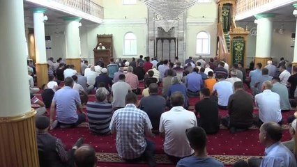 Kurban Bayramı namazı kılındı