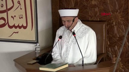 BURSA-BAYRAM NAMAZINDA VATANDAŞLAR ULU CAMİİ'NE AKIN ETTİ